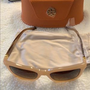 Tory Burch Accessories - Tory Burch Sunglasses Tory Burch Accessories - Tory Burch Sunglasses